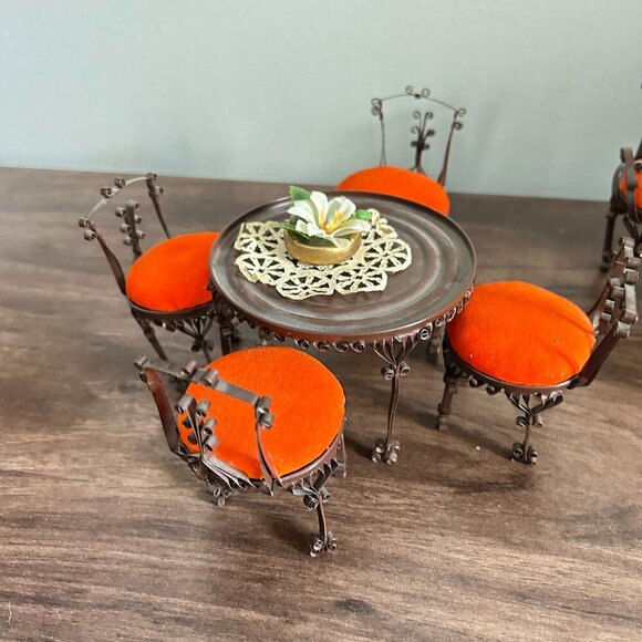Lot of 8 Vintage Tin Can Scroll Tramp Art with Orange Stuffed Velvet Seats Table - Picture 4 of 6